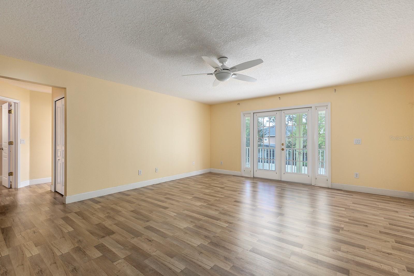 HUNTERS CREEK TR 515 PH 02 48 96 - Residential