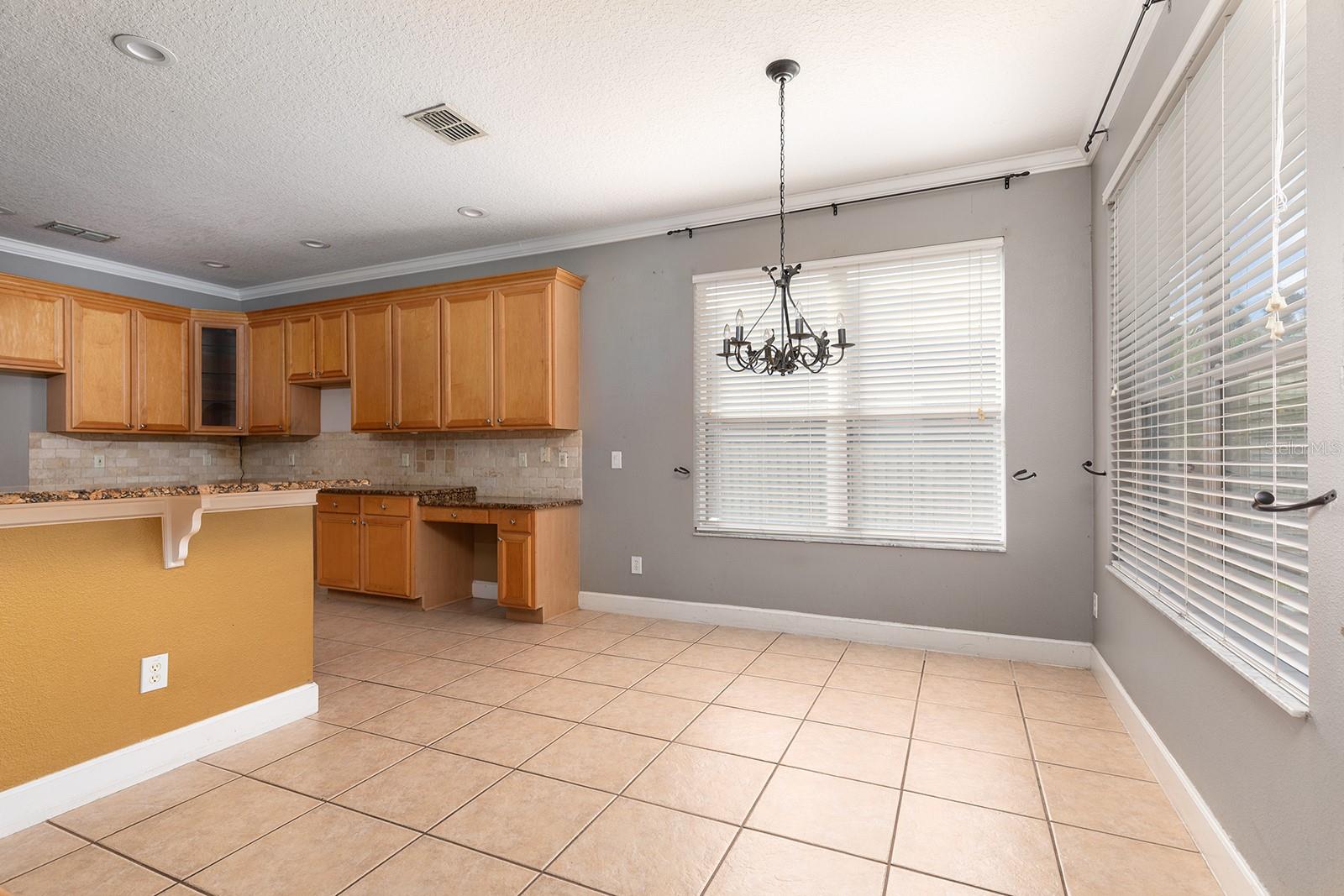 HUNTERS CREEK TR 515 PH 02 48 96 - Residential