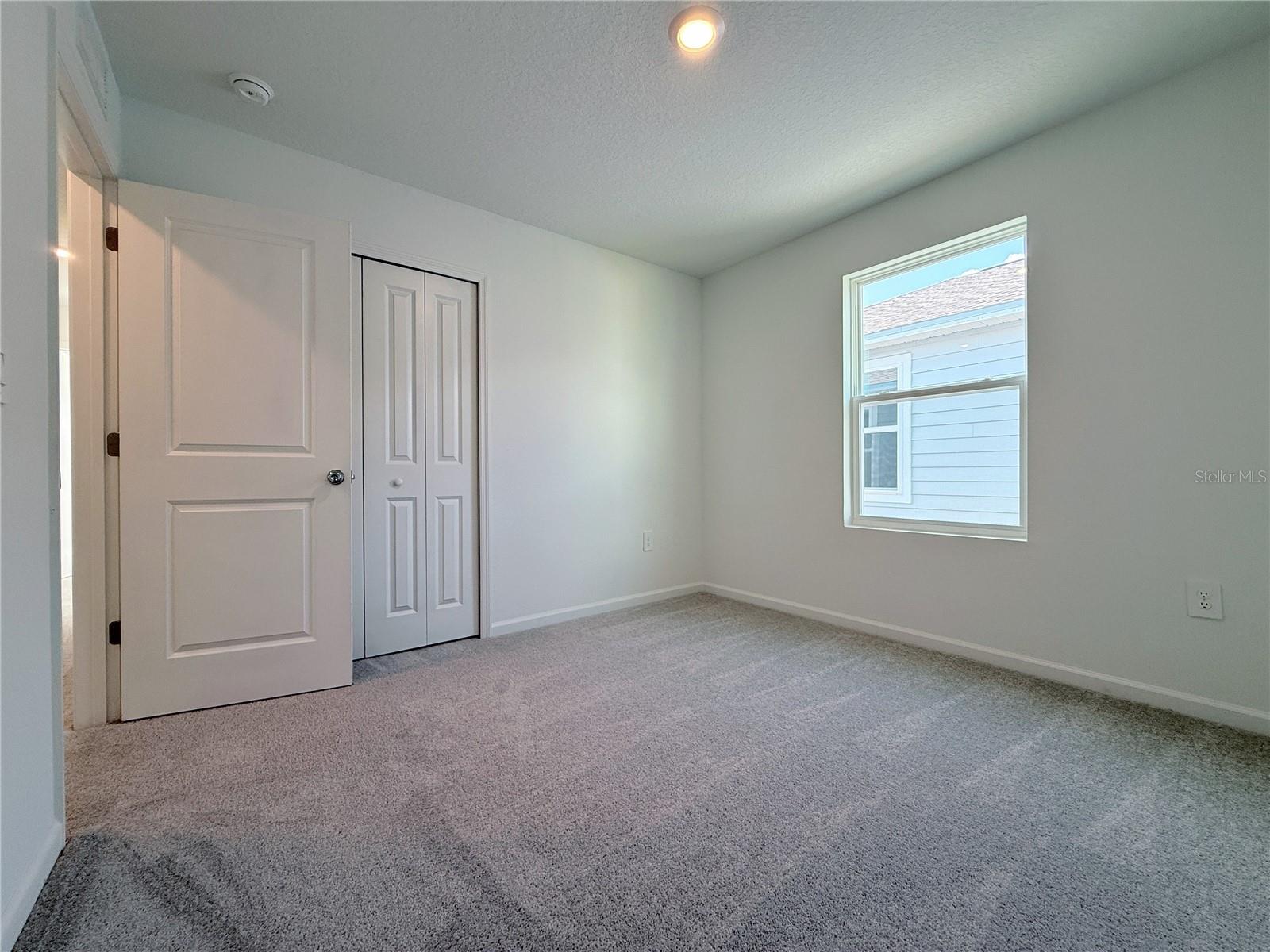 HAMILTON BLUFF SUB - Residential Lease