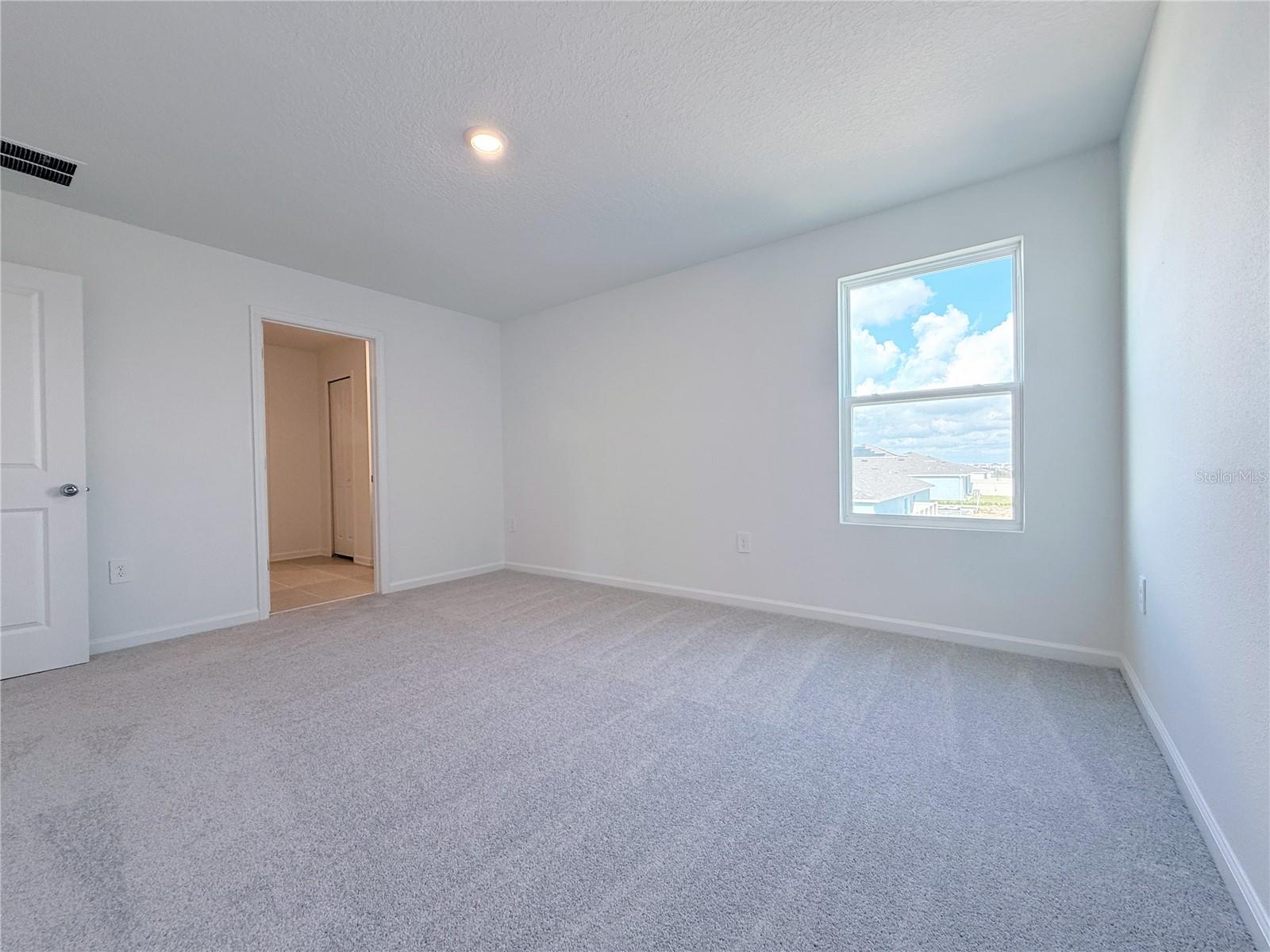 HAMILTON BLUFF SUB - Residential Lease