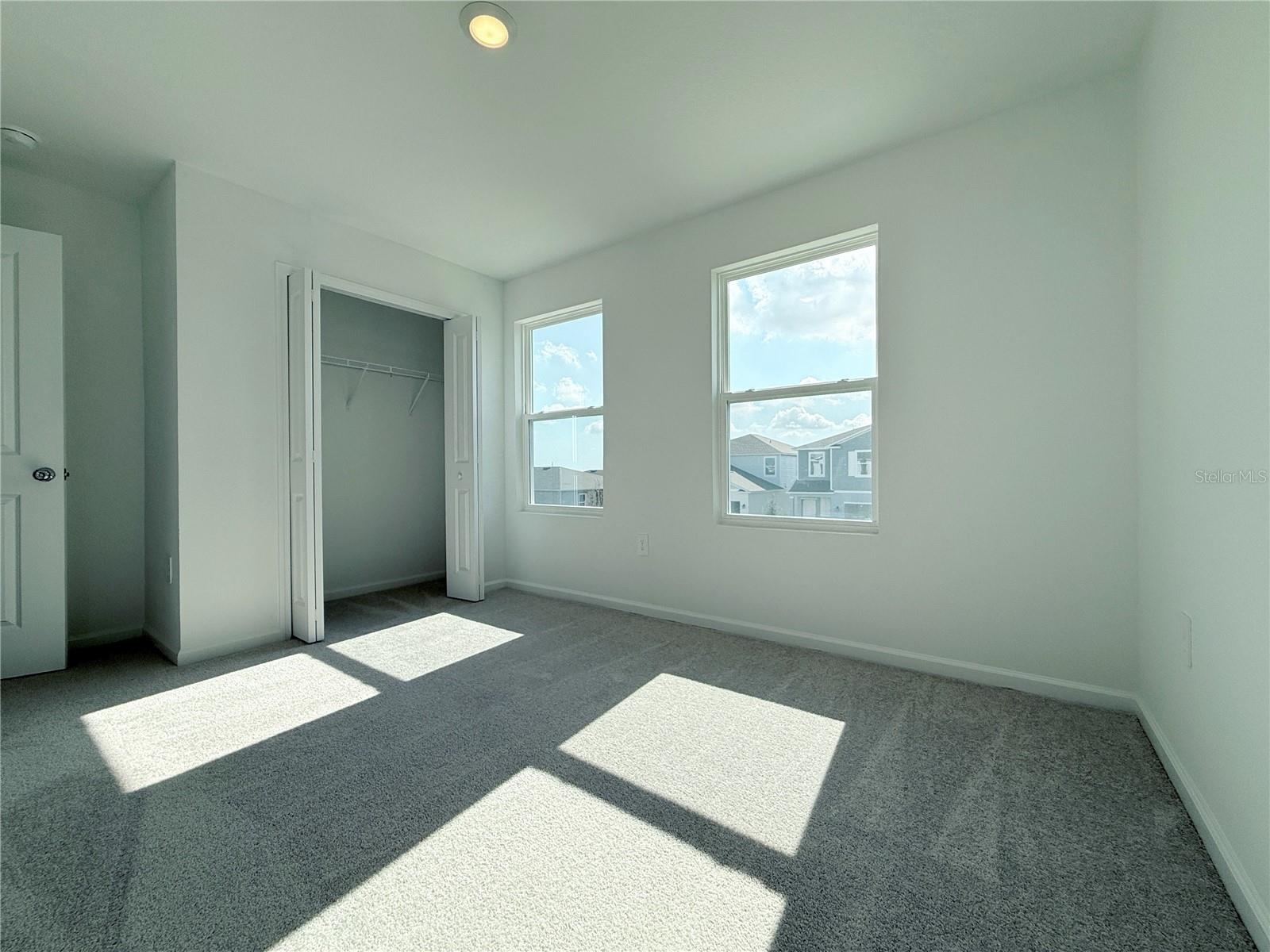 HAMILTON BLUFF SUB - Residential Lease