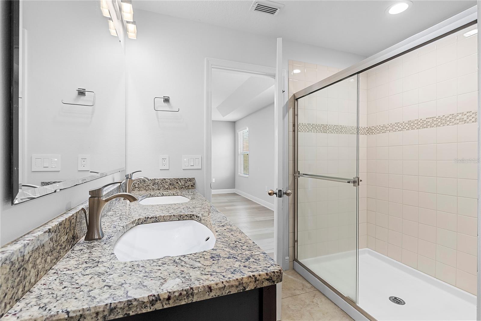 VINEYARDS/HORIZONS WEST PH 1B - Residential