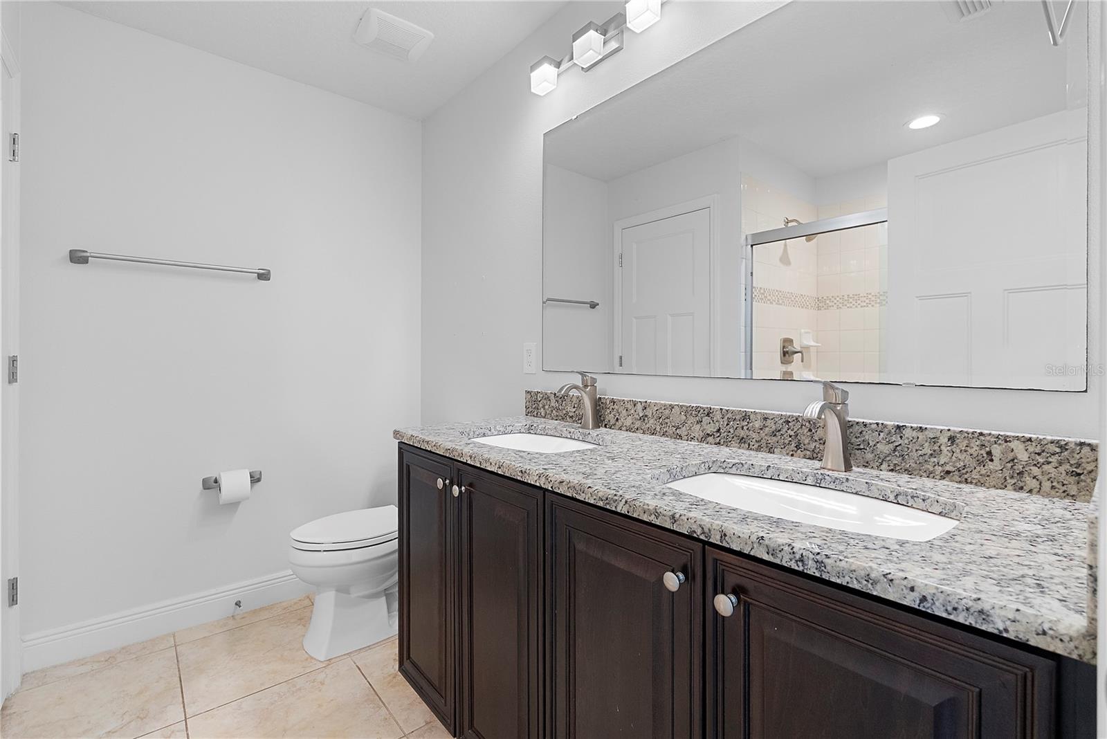 VINEYARDS/HORIZONS WEST PH 1B - Residential