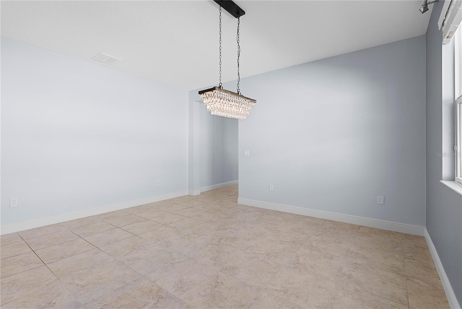 VINEYARDS/HORIZONS WEST PH 1B - Residential