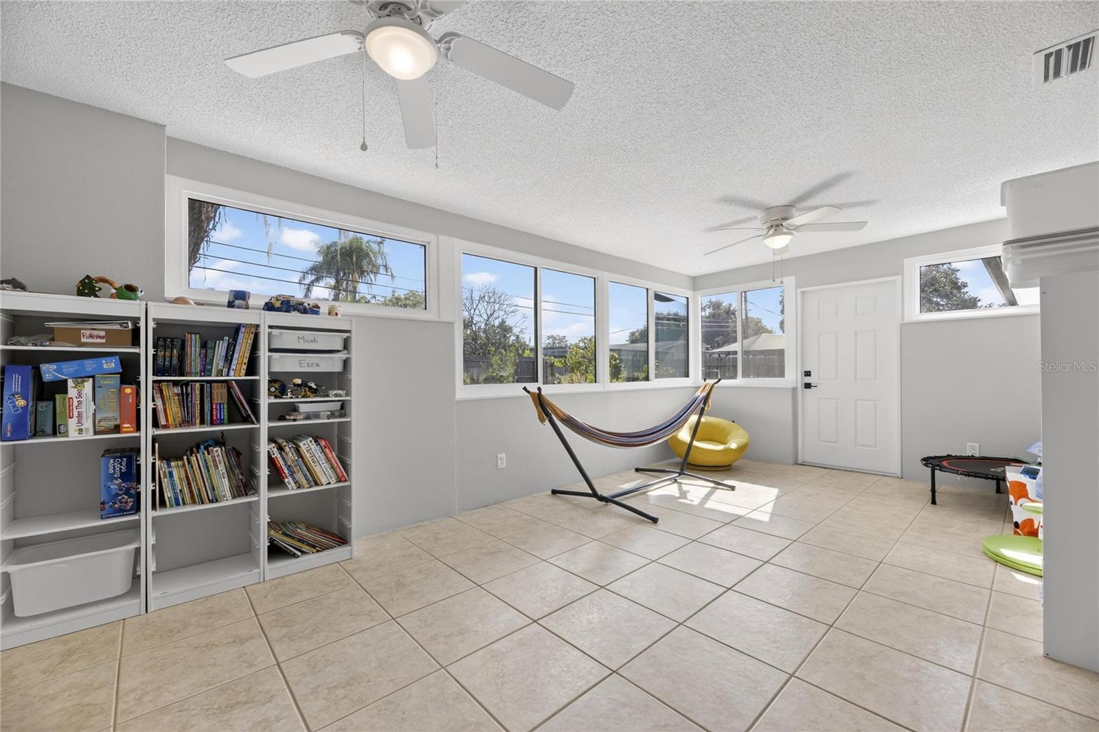 MARSHALL MANOR 1ST ADD - Residential