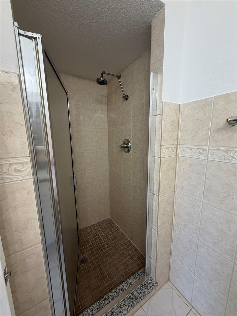 BVL UNIT 8 - Residential
