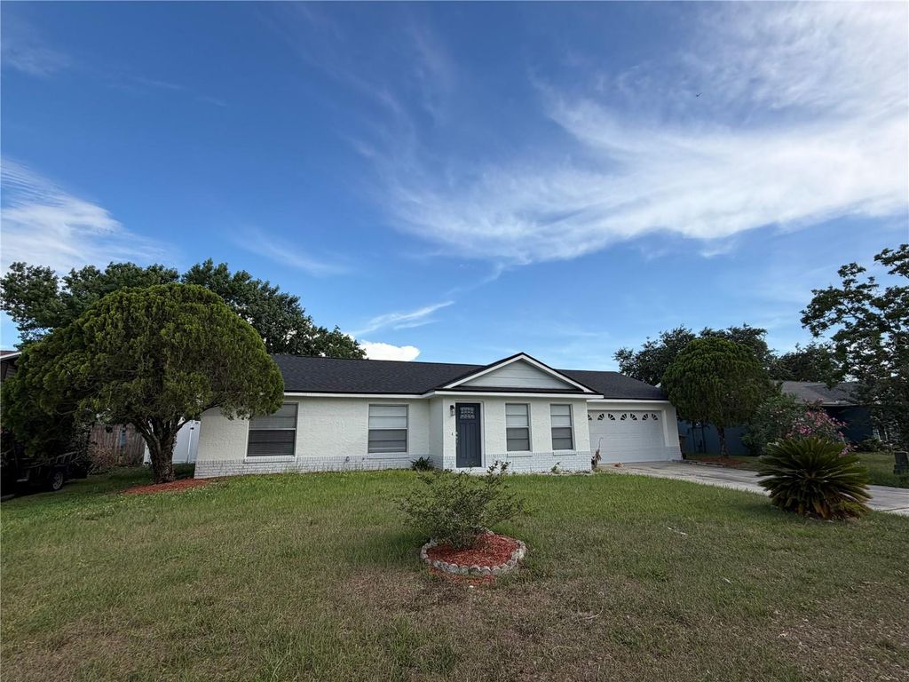 Photo of 808 Balsamwood Lane, Kissimmee, FL 34743 (MLS # S5150371)