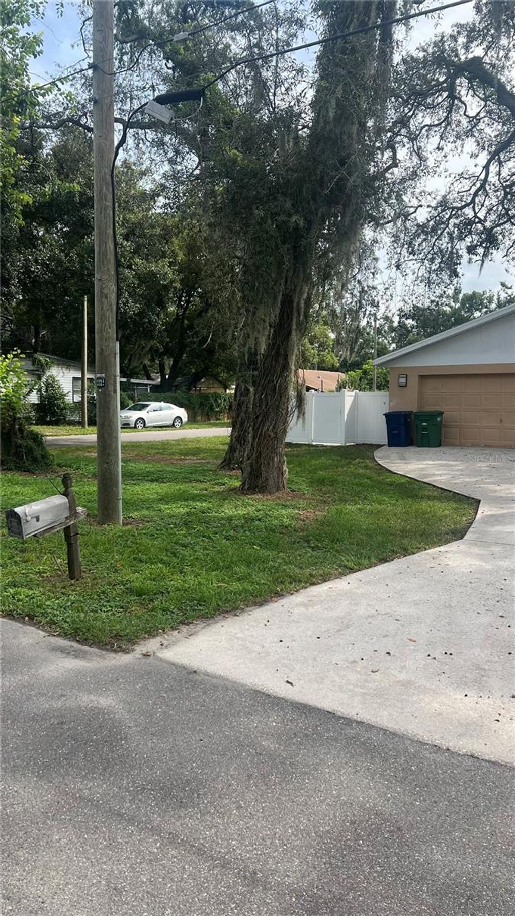 Photo of 8423 N Otis Avenue, Tampa, FL 33604 (MLS # TB8430348)