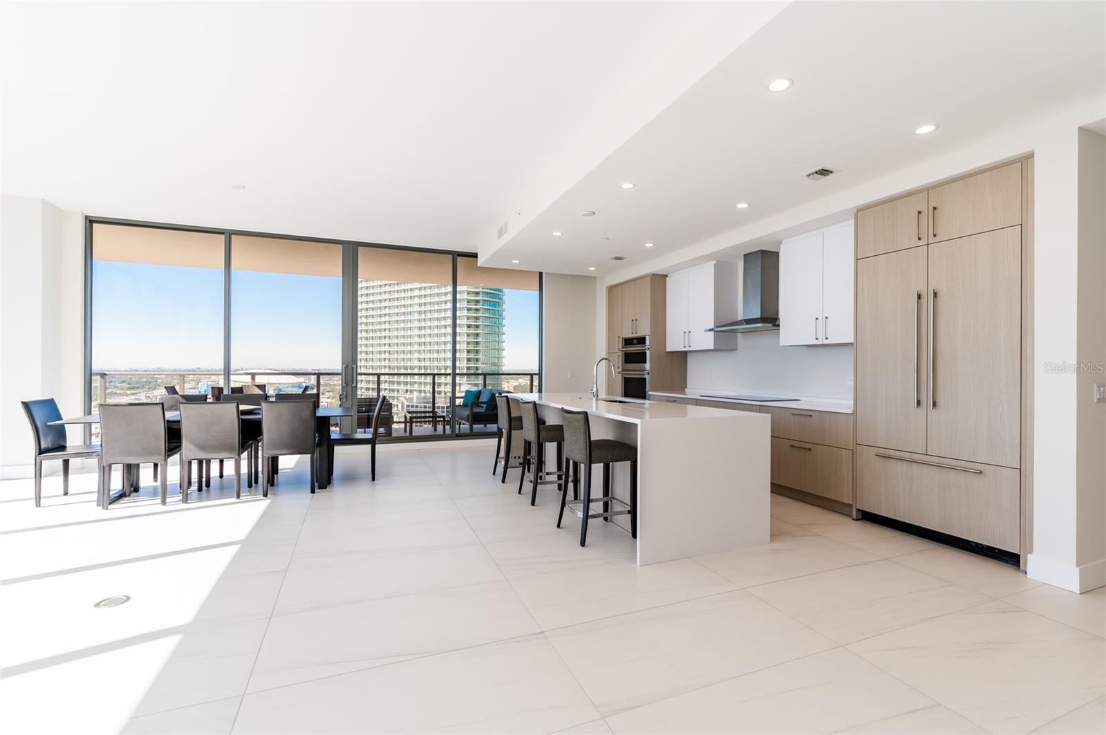 ART HOUSE - Residential