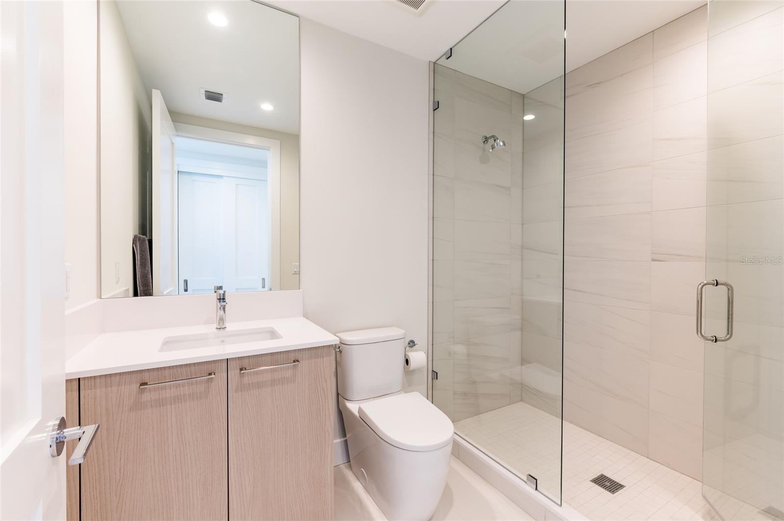 ART HOUSE - Residential