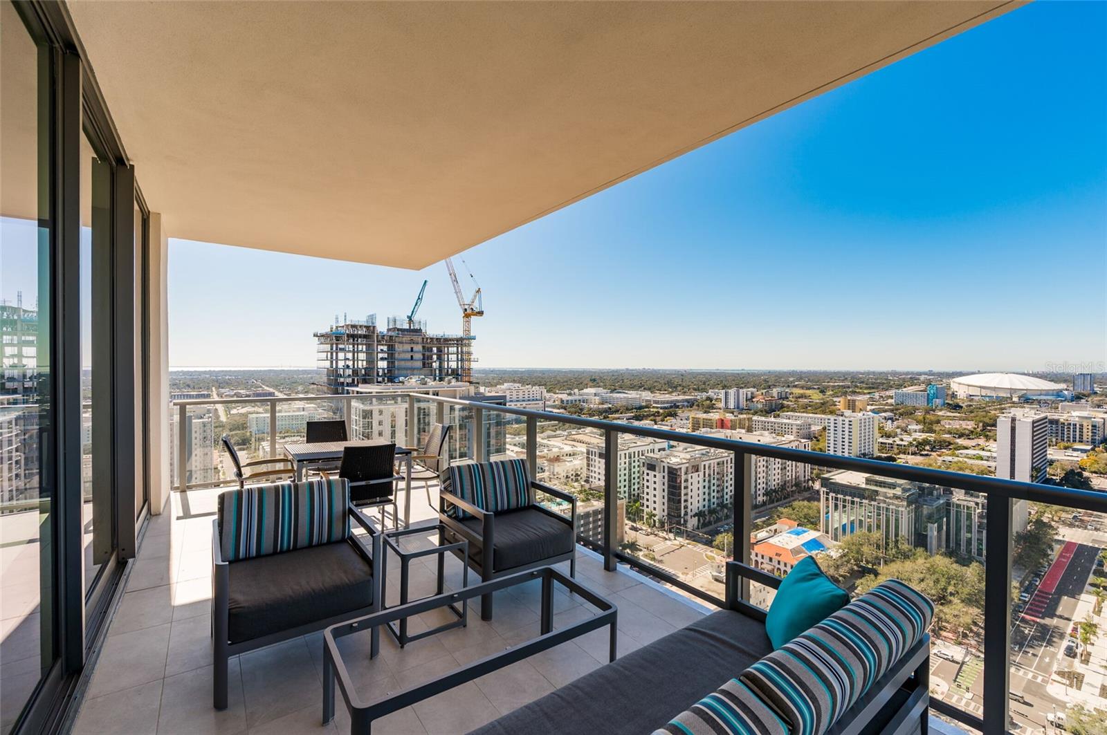 ART HOUSE - Residential