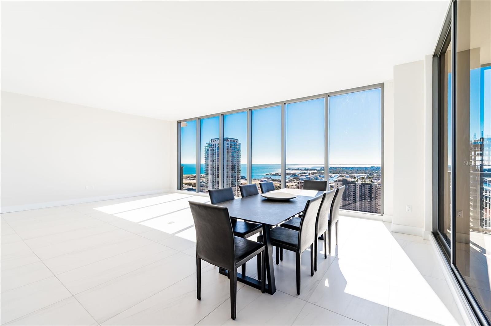 ART HOUSE - Residential