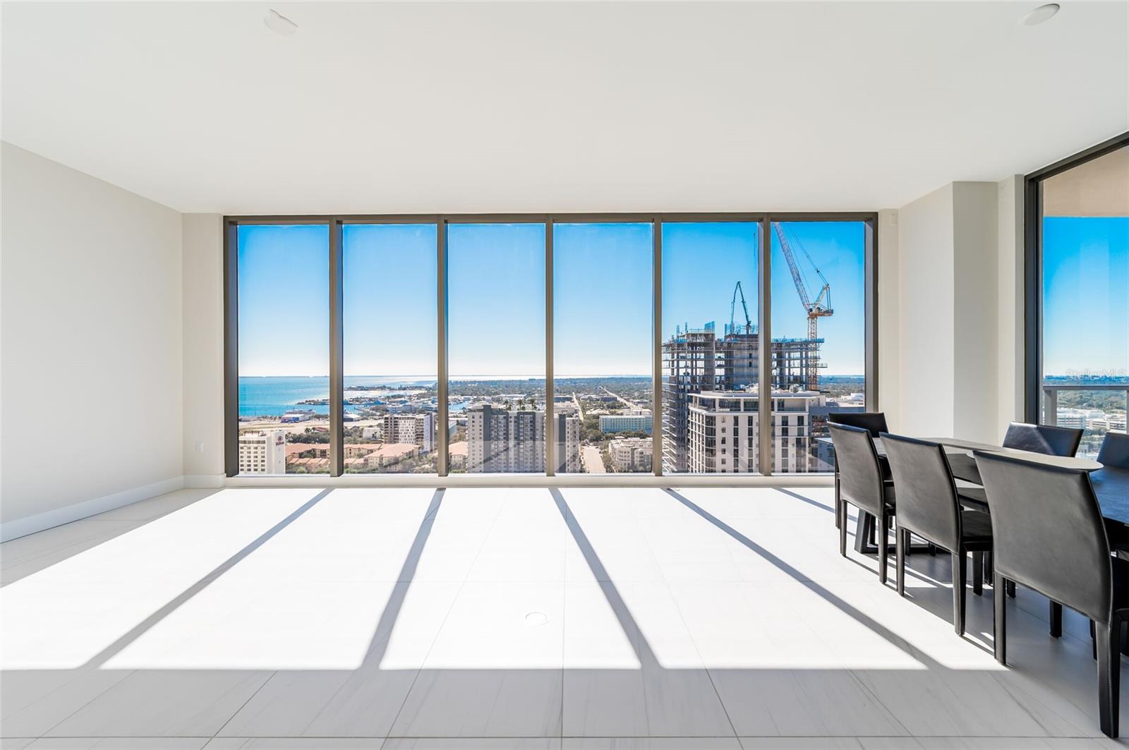 ART HOUSE - Residential