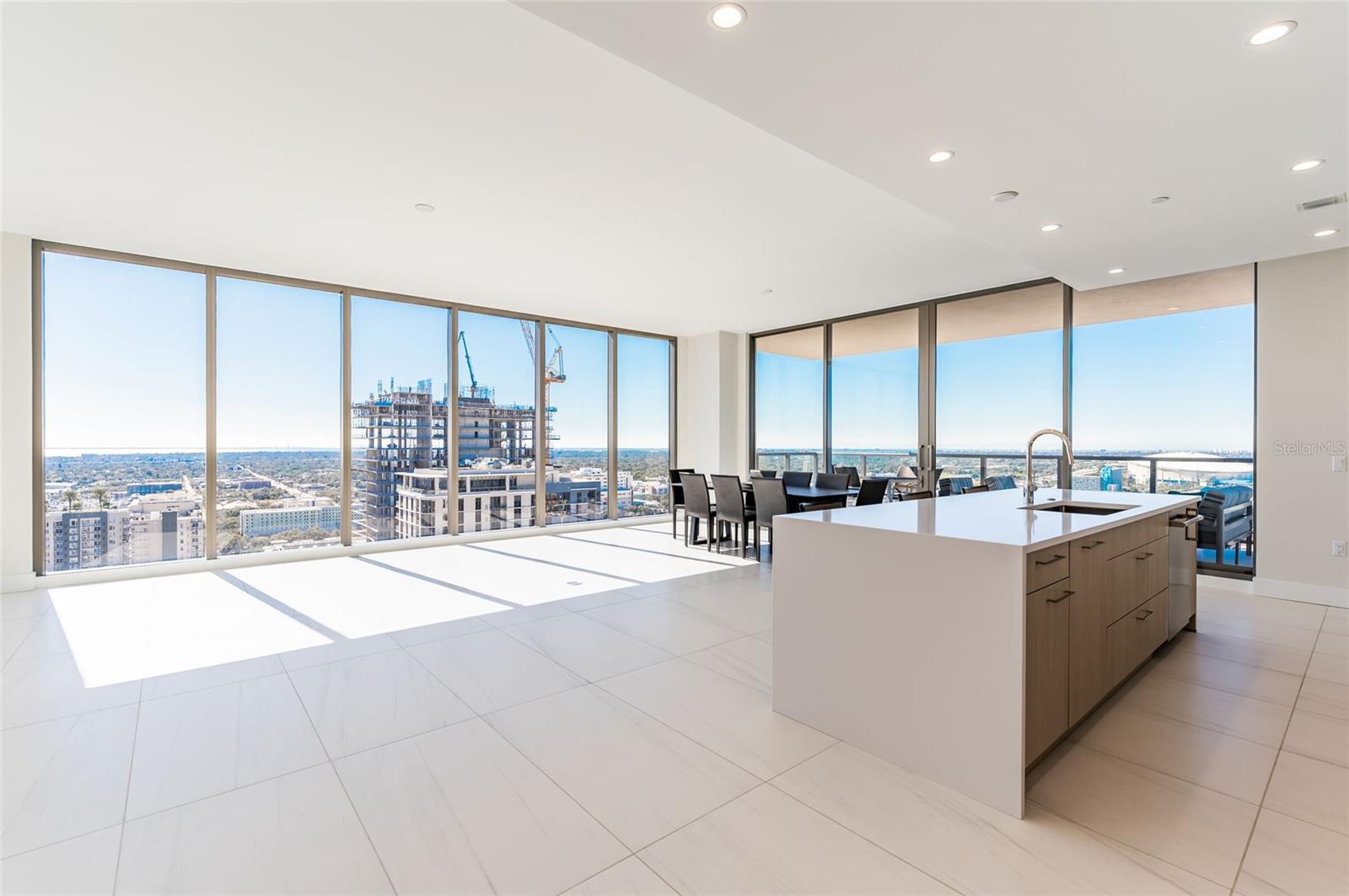 ART HOUSE - Residential