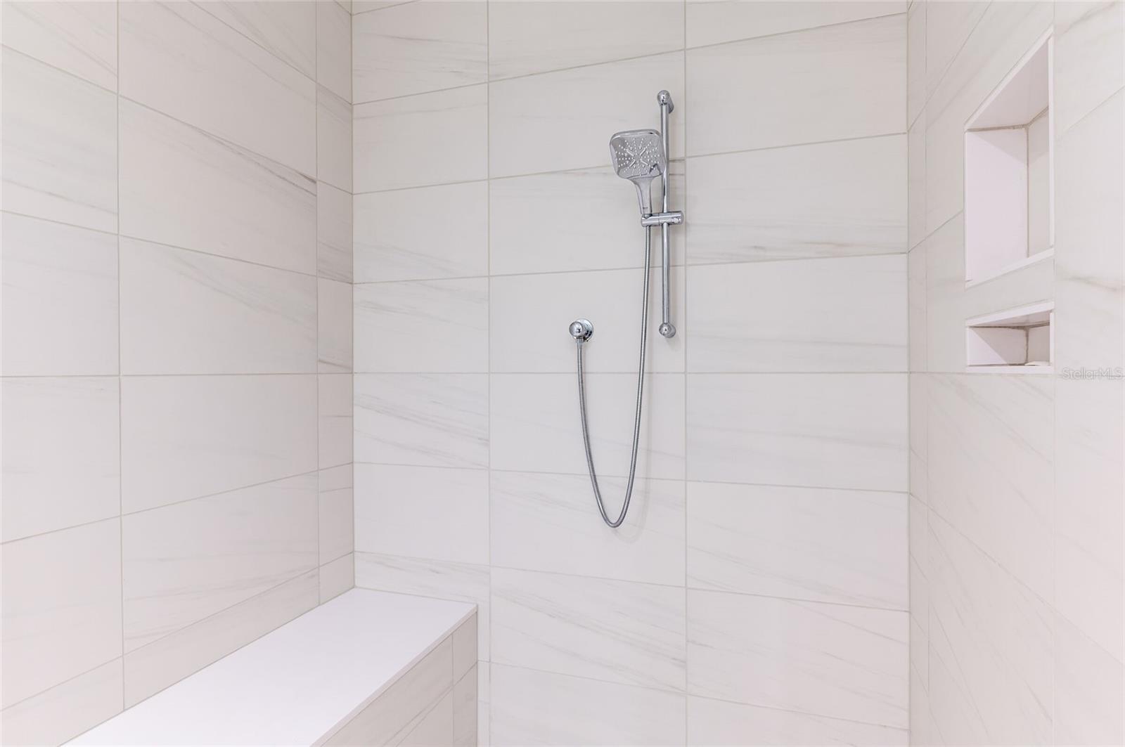 ART HOUSE - Residential