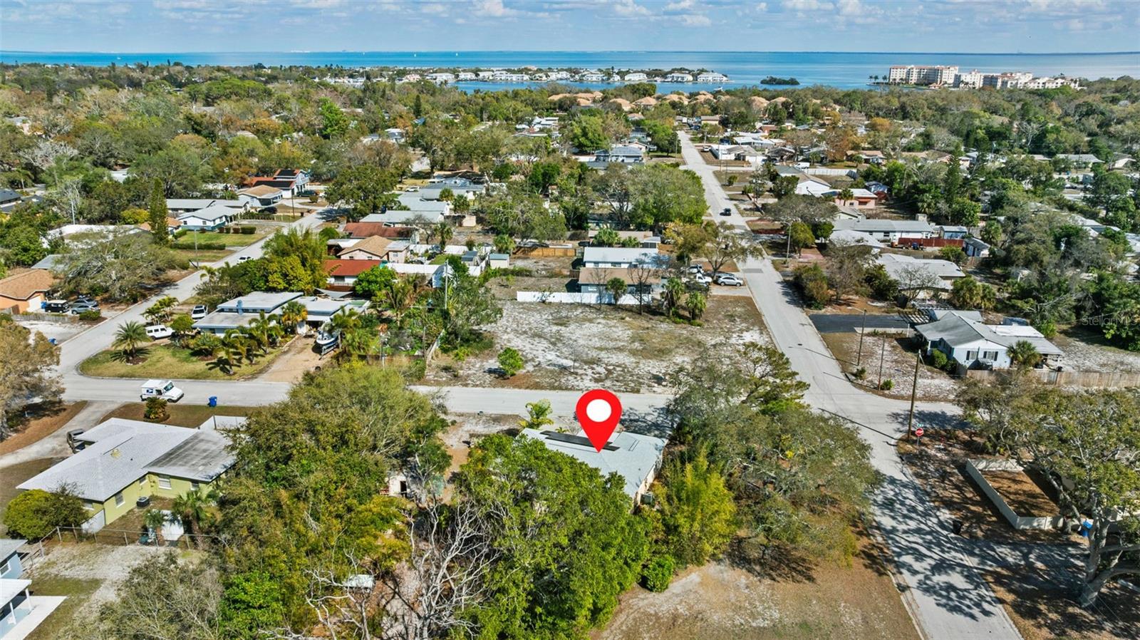 BAYOU HEIGHTS HANLONS - Residential