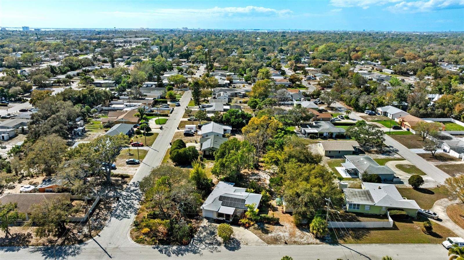 BAYOU HEIGHTS HANLONS - Residential