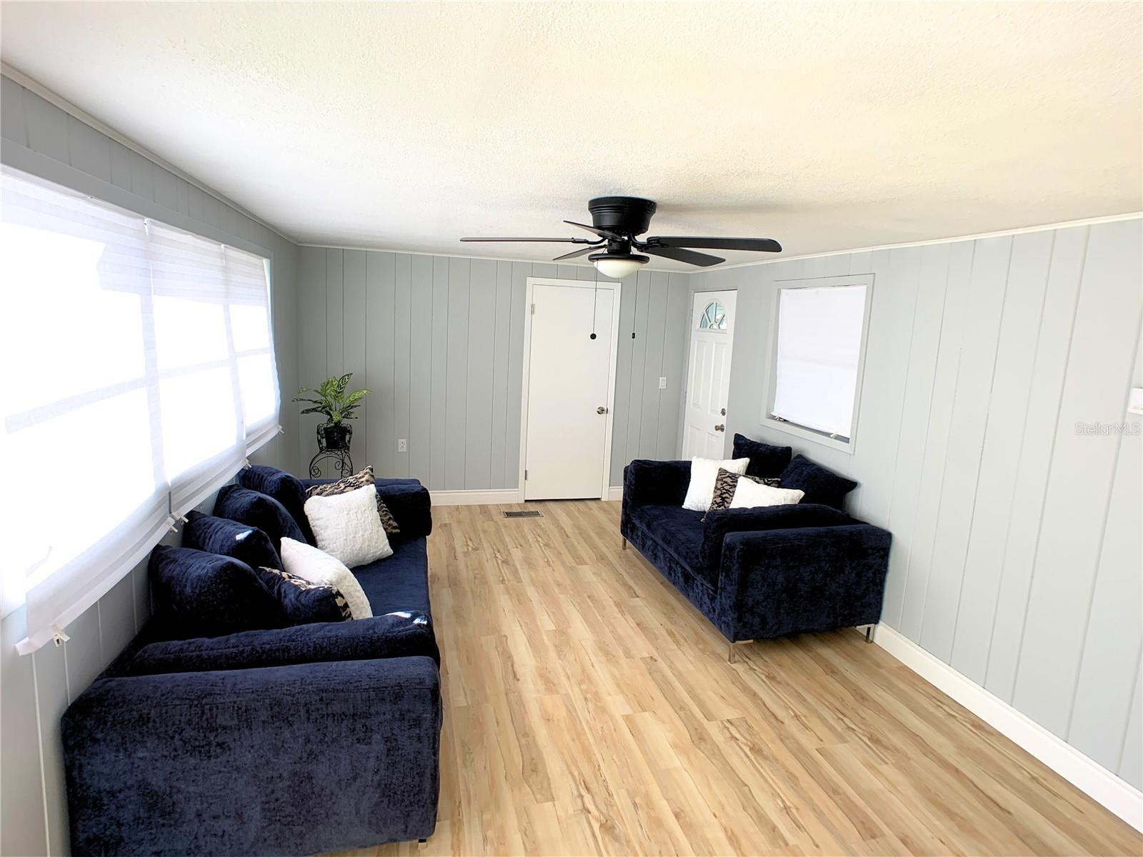 PINE GROVE PARK - Residential