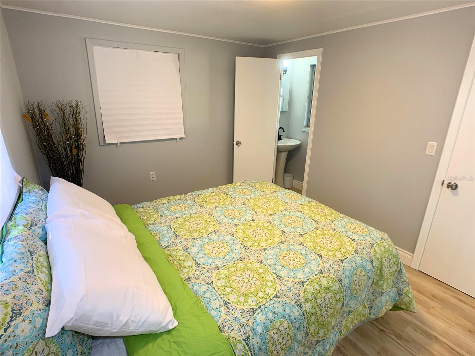PINE GROVE PARK - Residential
