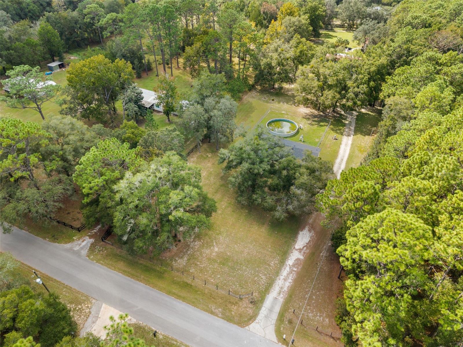 LAKE TROPICANA RANCHETTES - Residential