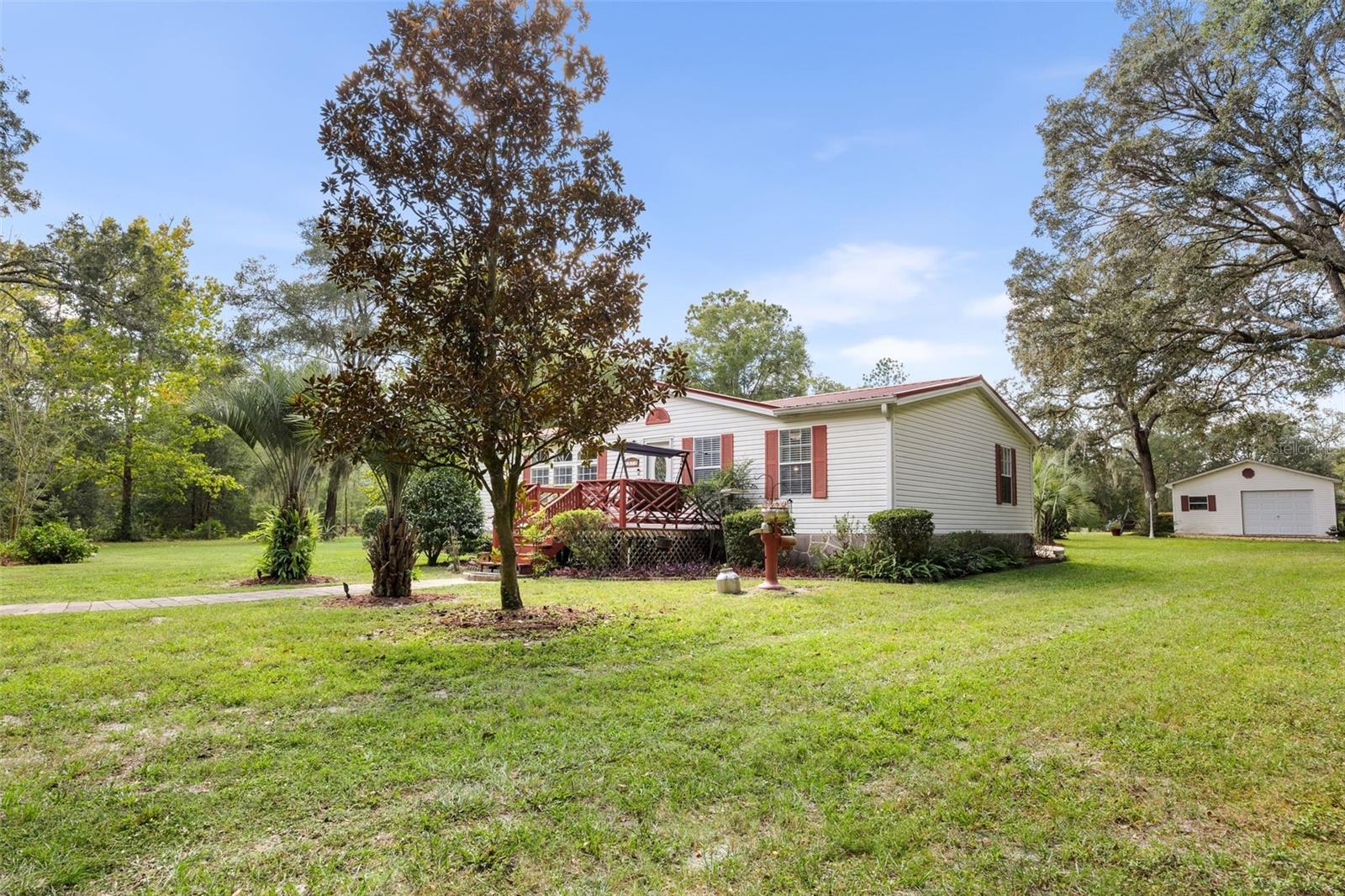 LAKE TROPICANA RANCHETTES - Residential