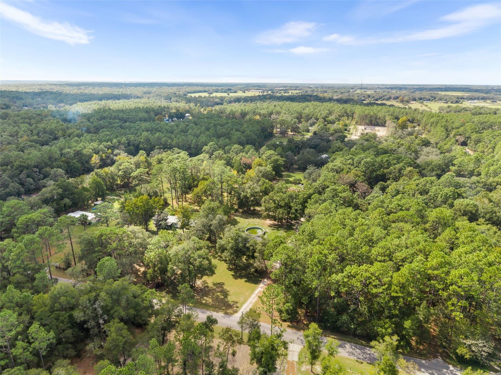 LAKE TROPICANA RANCHETTES - Residential