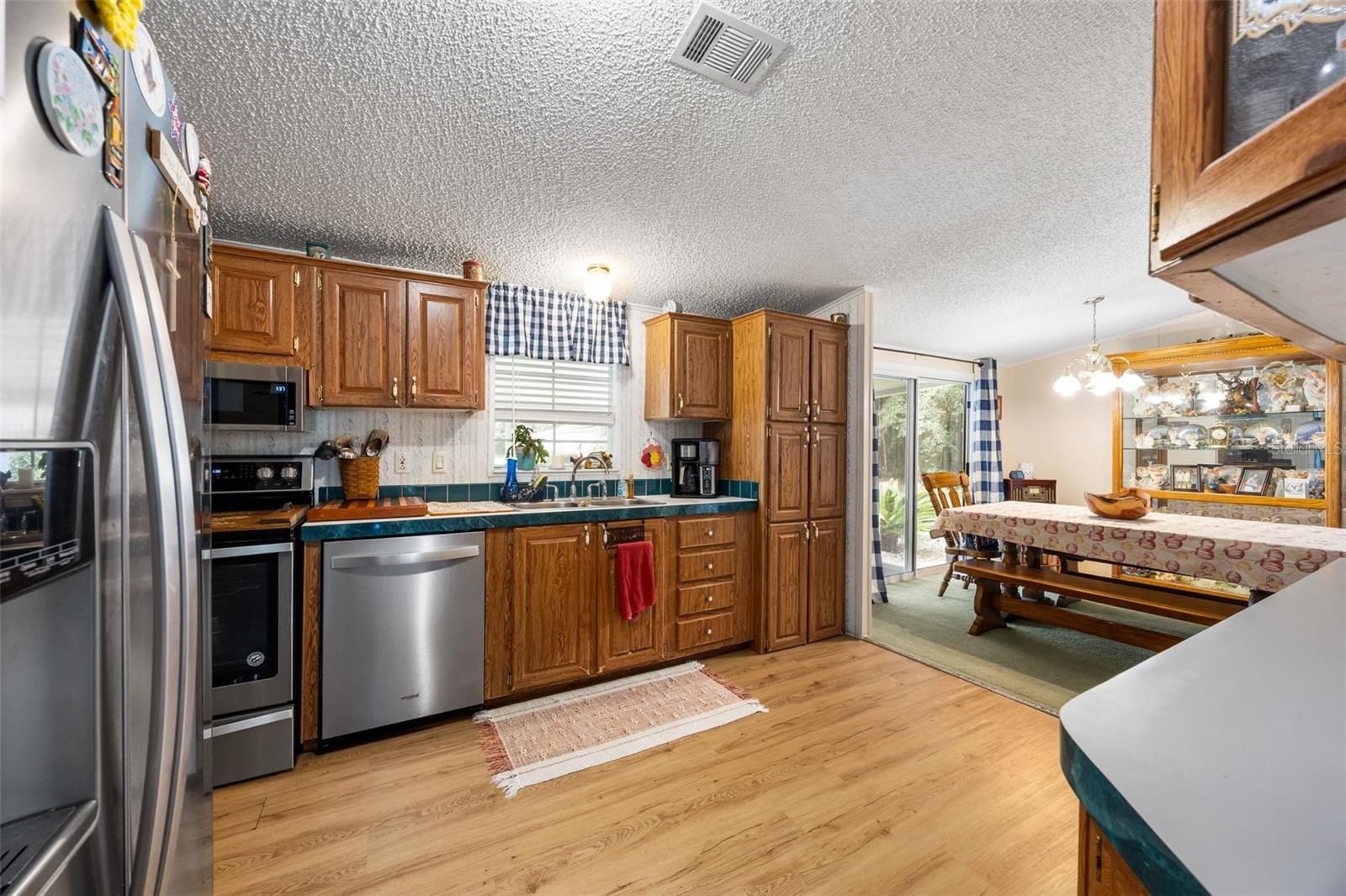 LAKE TROPICANA RANCHETTES - Residential