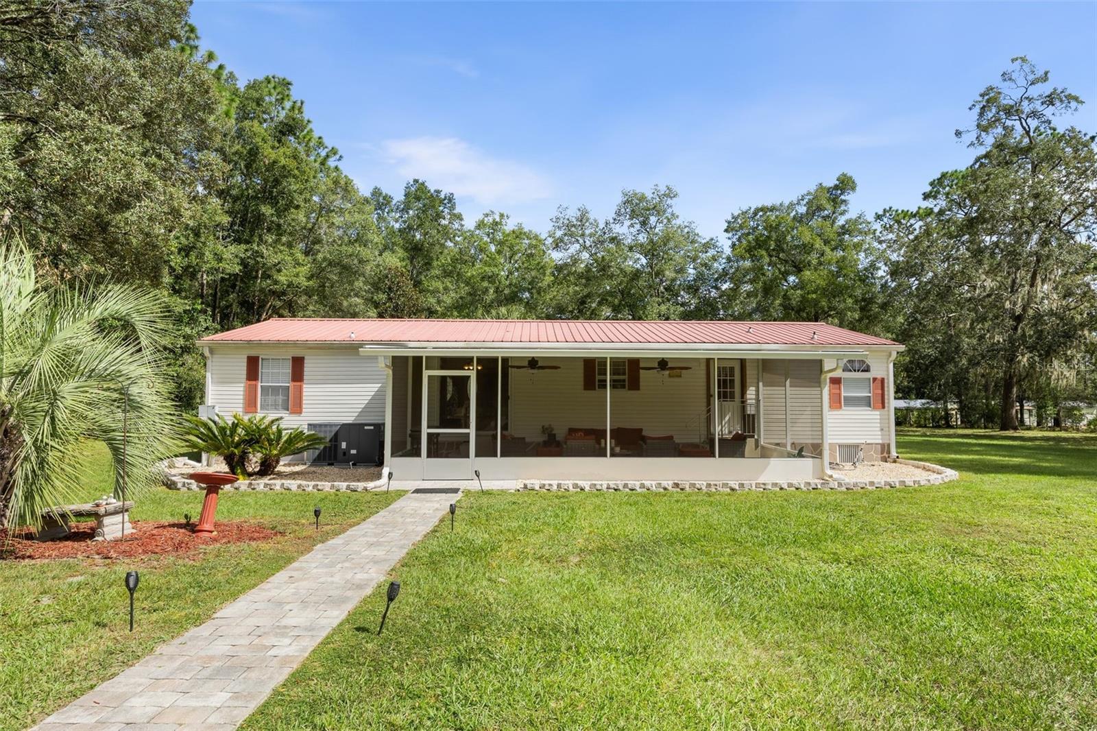 LAKE TROPICANA RANCHETTES - Residential