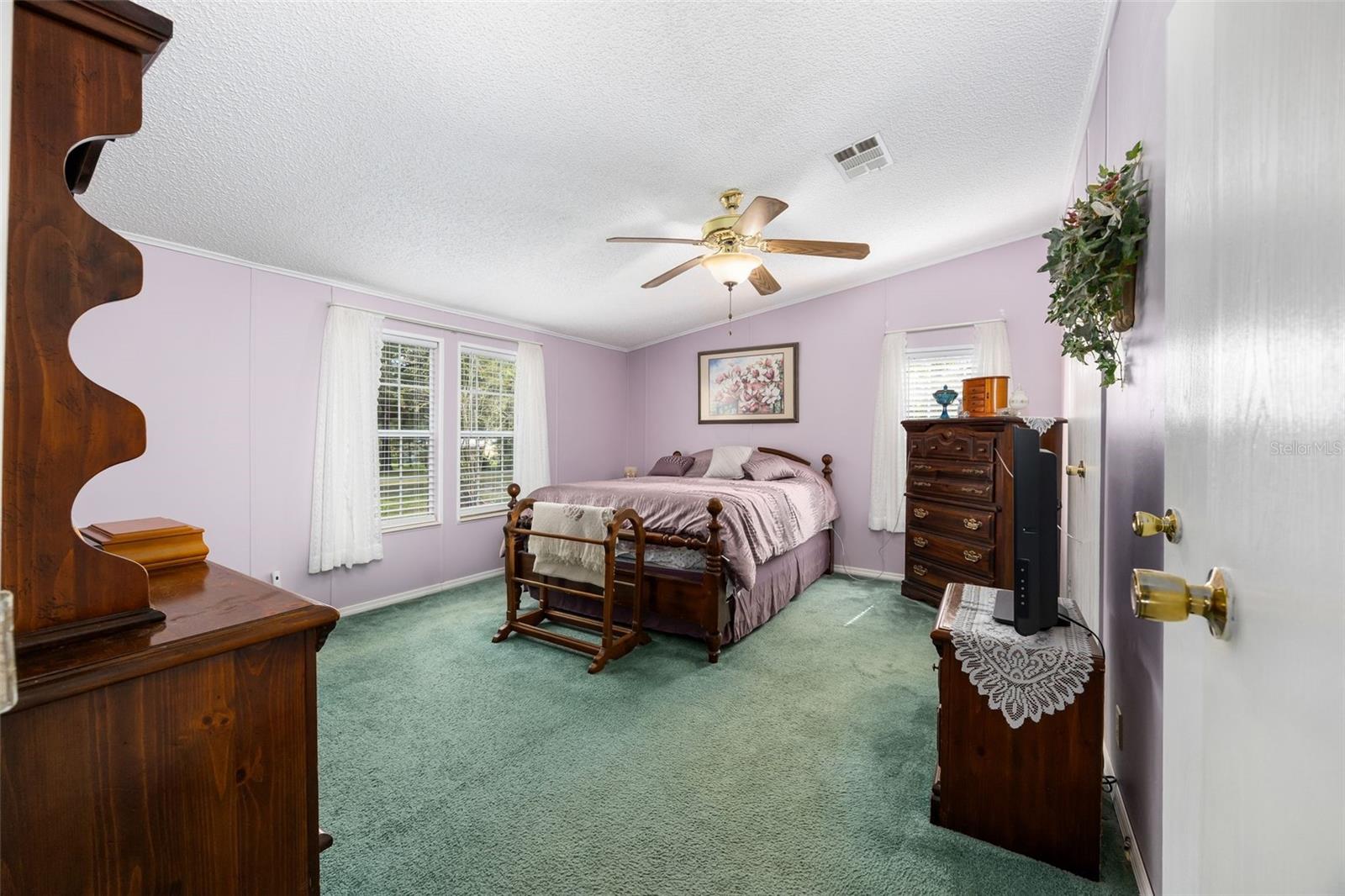 LAKE TROPICANA RANCHETTES - Residential
