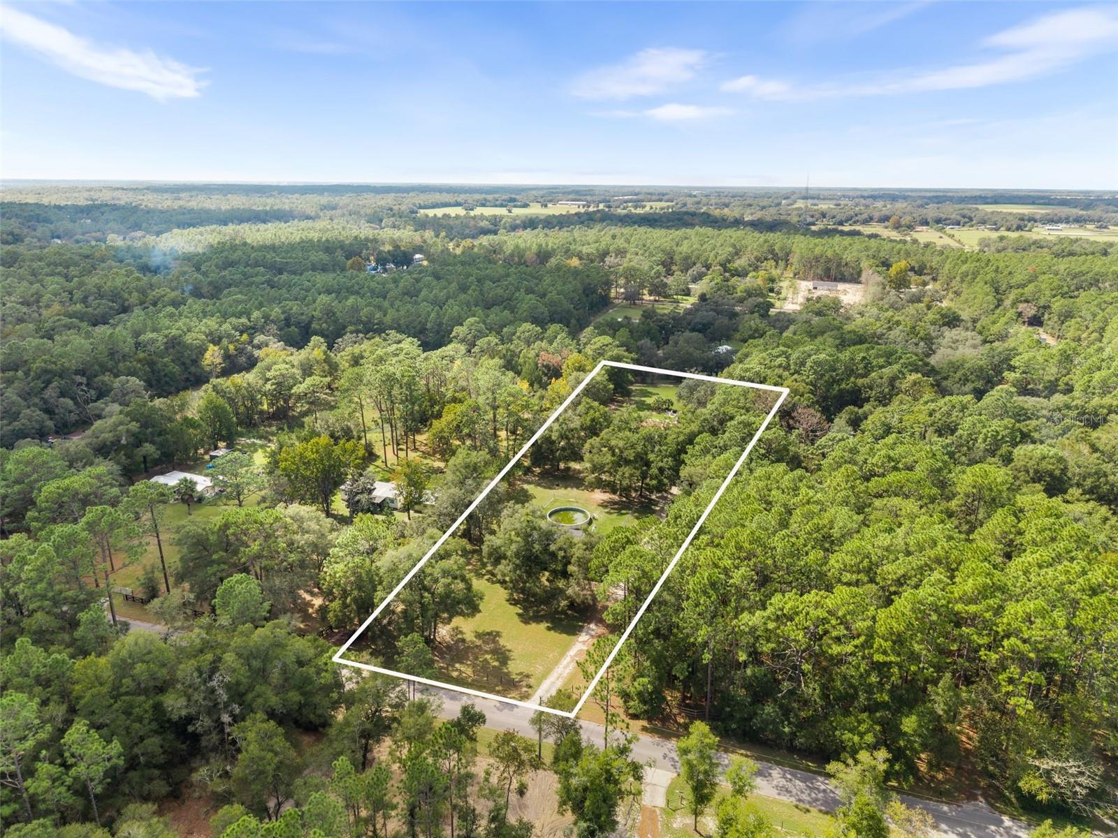 LAKE TROPICANA RANCHETTES - Residential