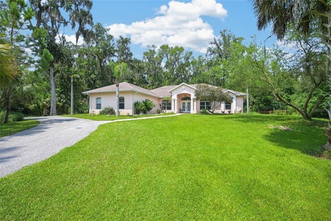 Tiny photo for 19040 NW 88th Avenue Road, Reddick, FL 32686 (MLS # G5115590)
