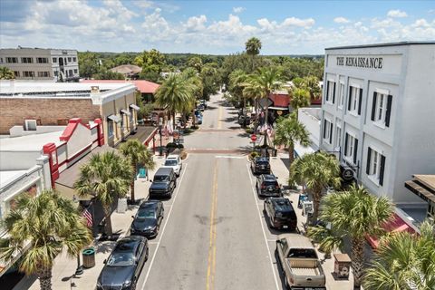 Tiny photo for 3001 Lakeshore Drive, Mount Dora, FL 32757 (MLS # G5106972)