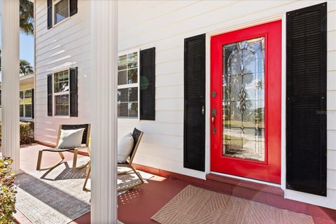 Tiny photo for 3001 Lakeshore Drive, Mount Dora, FL 32757 (MLS # G5106972)