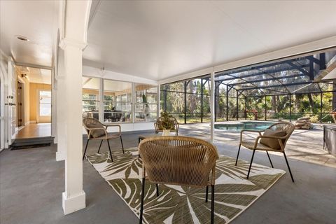 Tiny photo for 3001 Lakeshore Drive, Mount Dora, FL 32757 (MLS # G5106972)