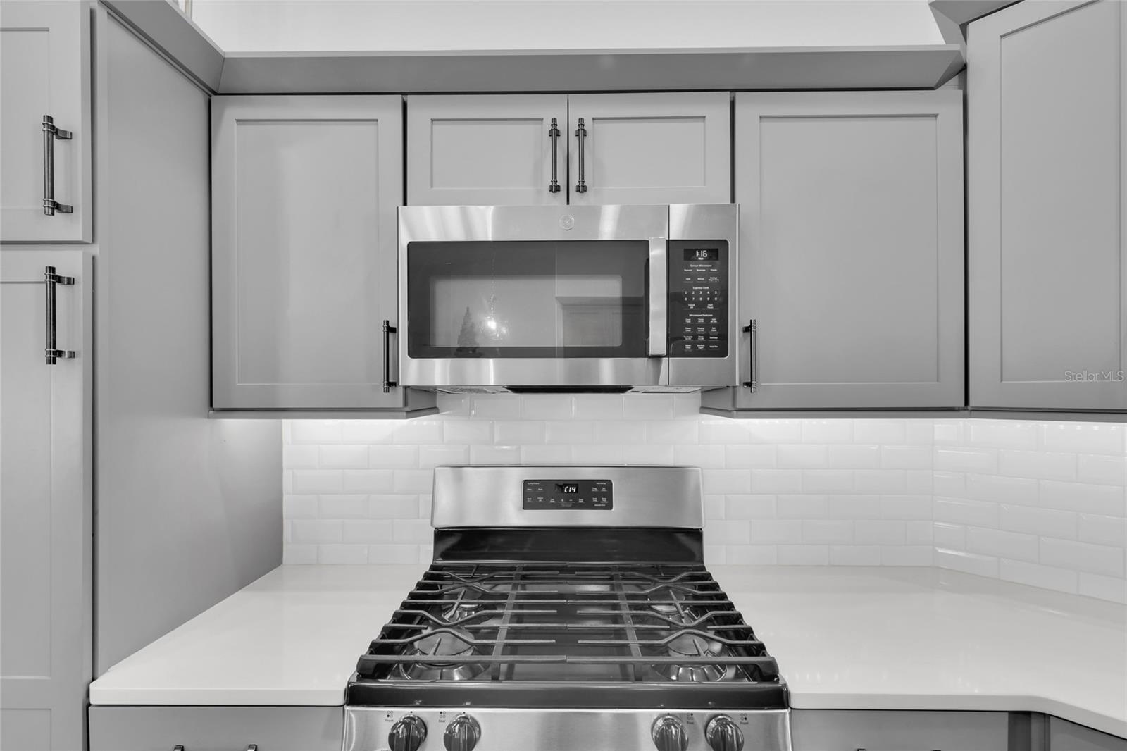 VILLAGESOF SOUTHERN OAKS - Residential