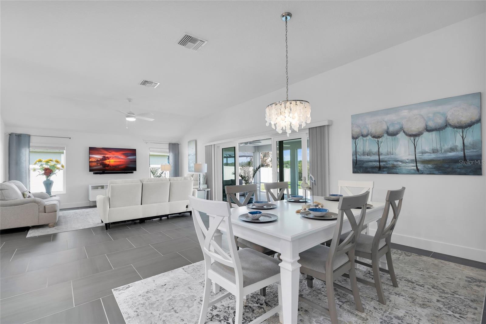 VILLAGESOF SOUTHERN OAKS - Residential