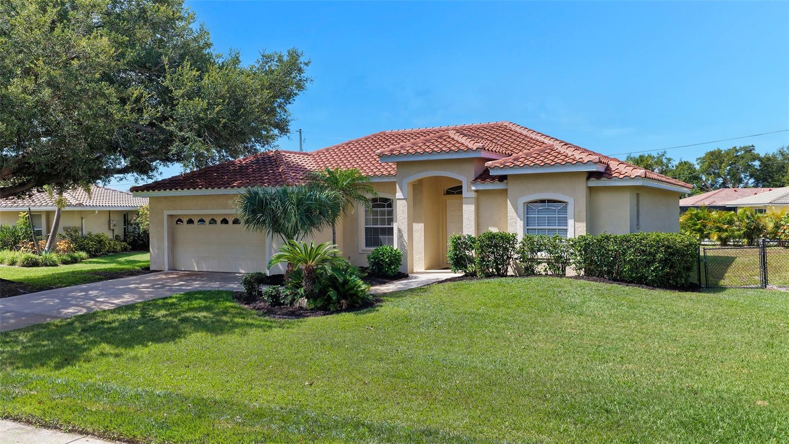 439 E ROSSETTI DRIVE
