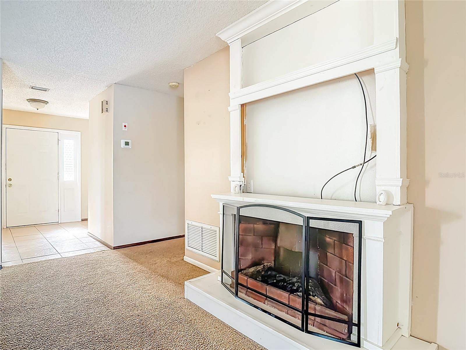 LAKE MARIE ESTS REPLAT - Residential