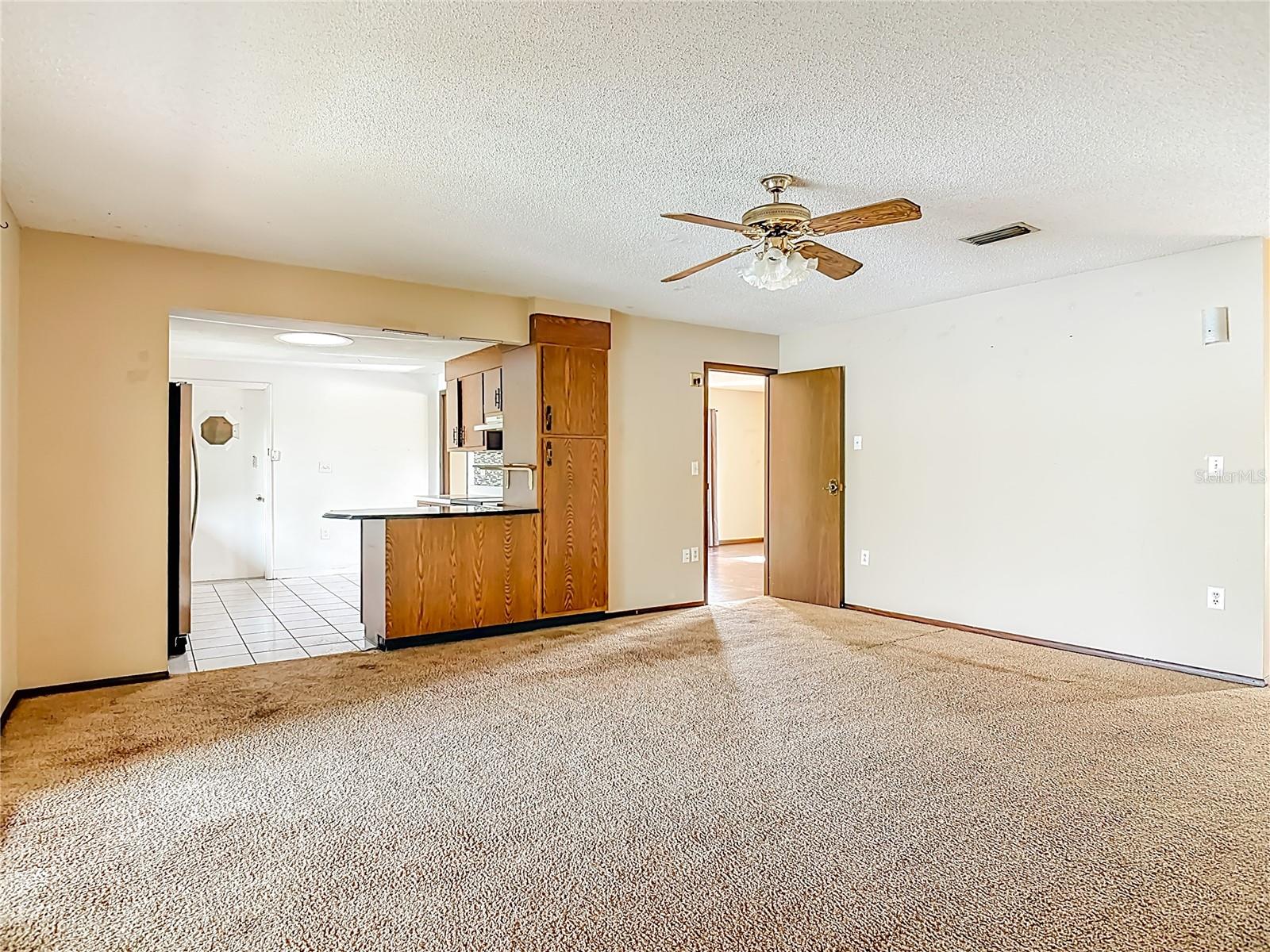 LAKE MARIE ESTS REPLAT - Residential