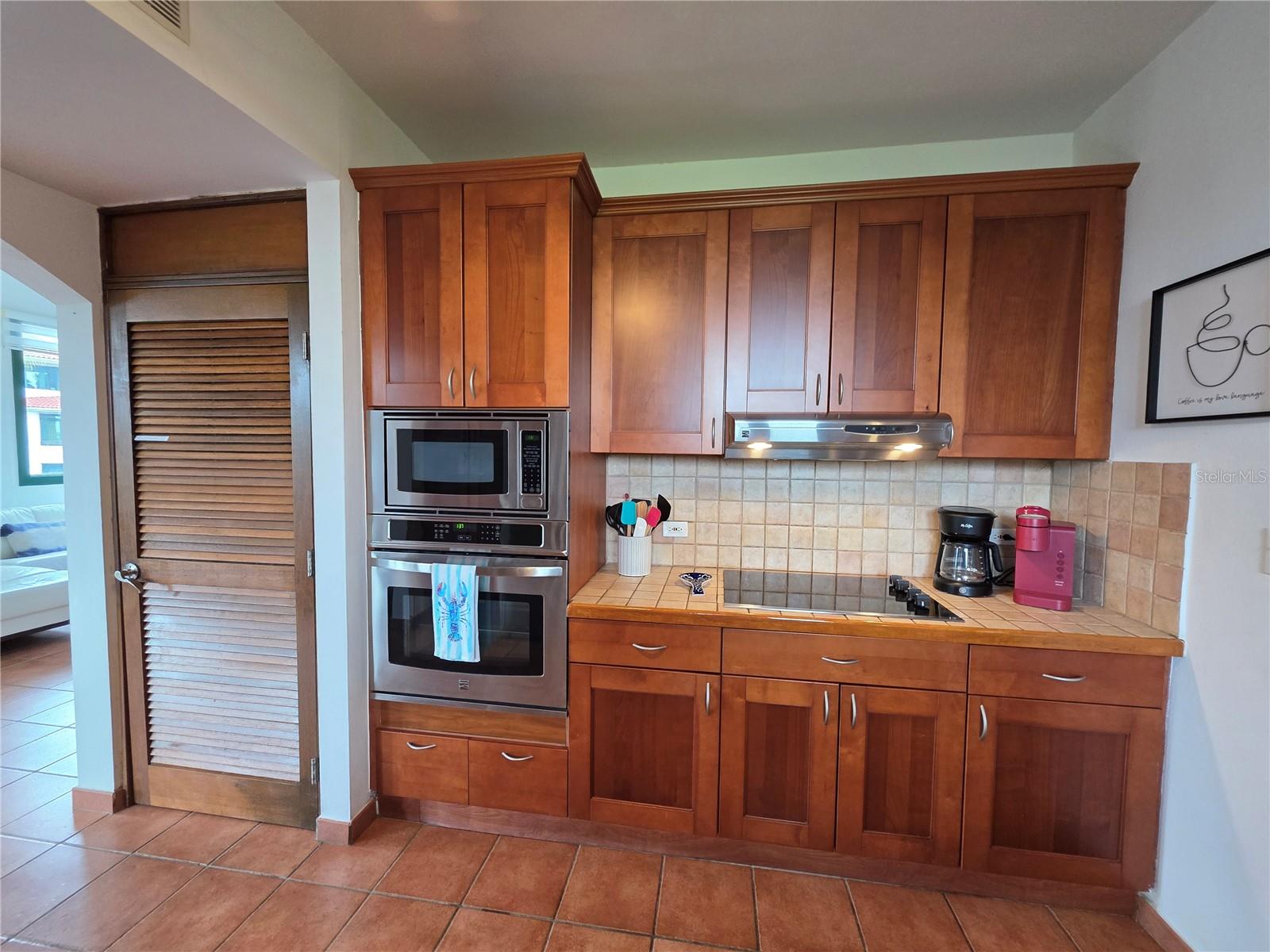 RIO MAR VILLAGE - Residential Lease