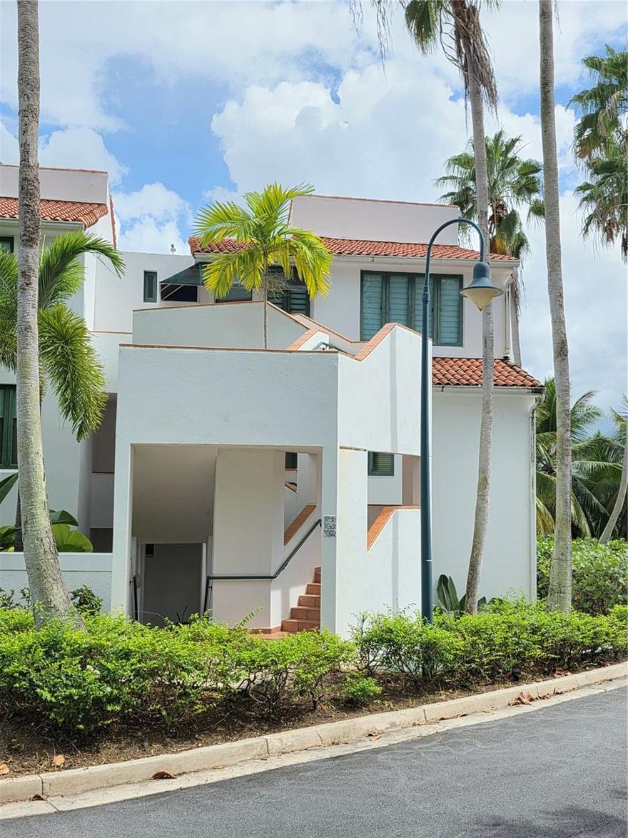 Beautiful PH apartment furnished and equipped, located at the Rio Mar Village at the luxury resort Wyndham Rio Mar in Rio Grande. The apartment has 2 bedrooms and 2.5 bathrooms, has a balcony with an amazing view to the River Golf Course. It is located on the third floor. Great clubhouse with playground. 1 parking space assigned. This is a great unit with an amazing open view to the golf course and the National Rainforest El  Yunque.. Fully furnished and equipped. Available for Jan 29 to June 30, 2026.