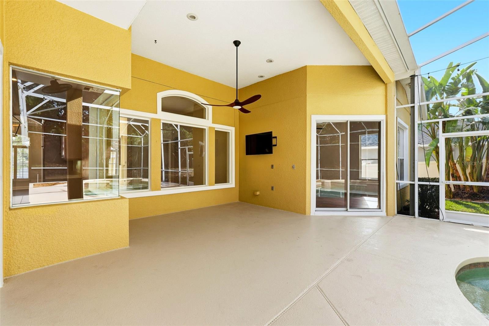 TERRA OAKS - Residential