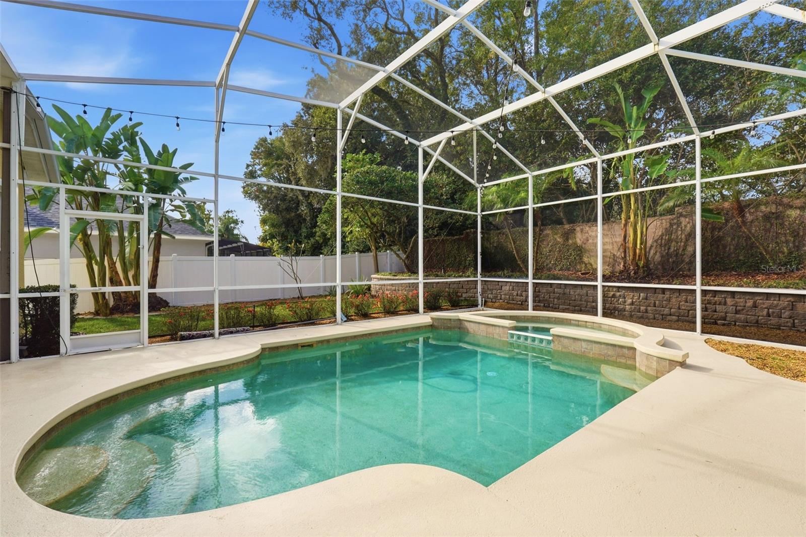 TERRA OAKS - Residential