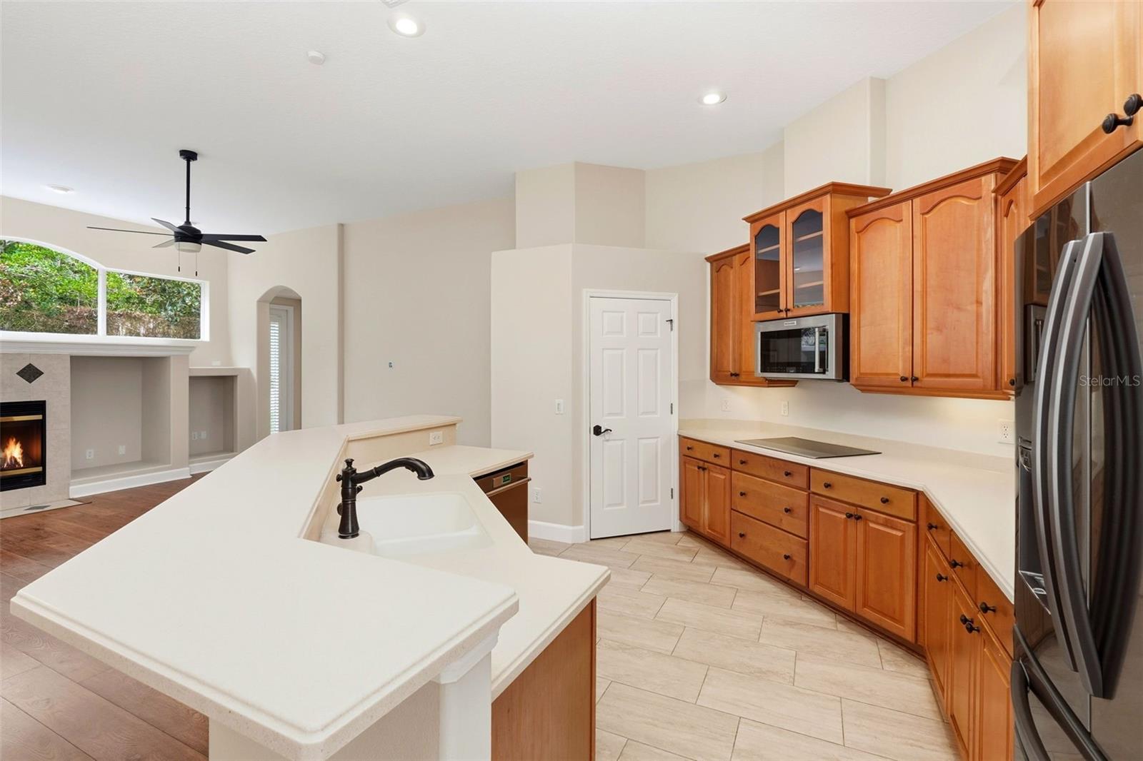 TERRA OAKS - Residential