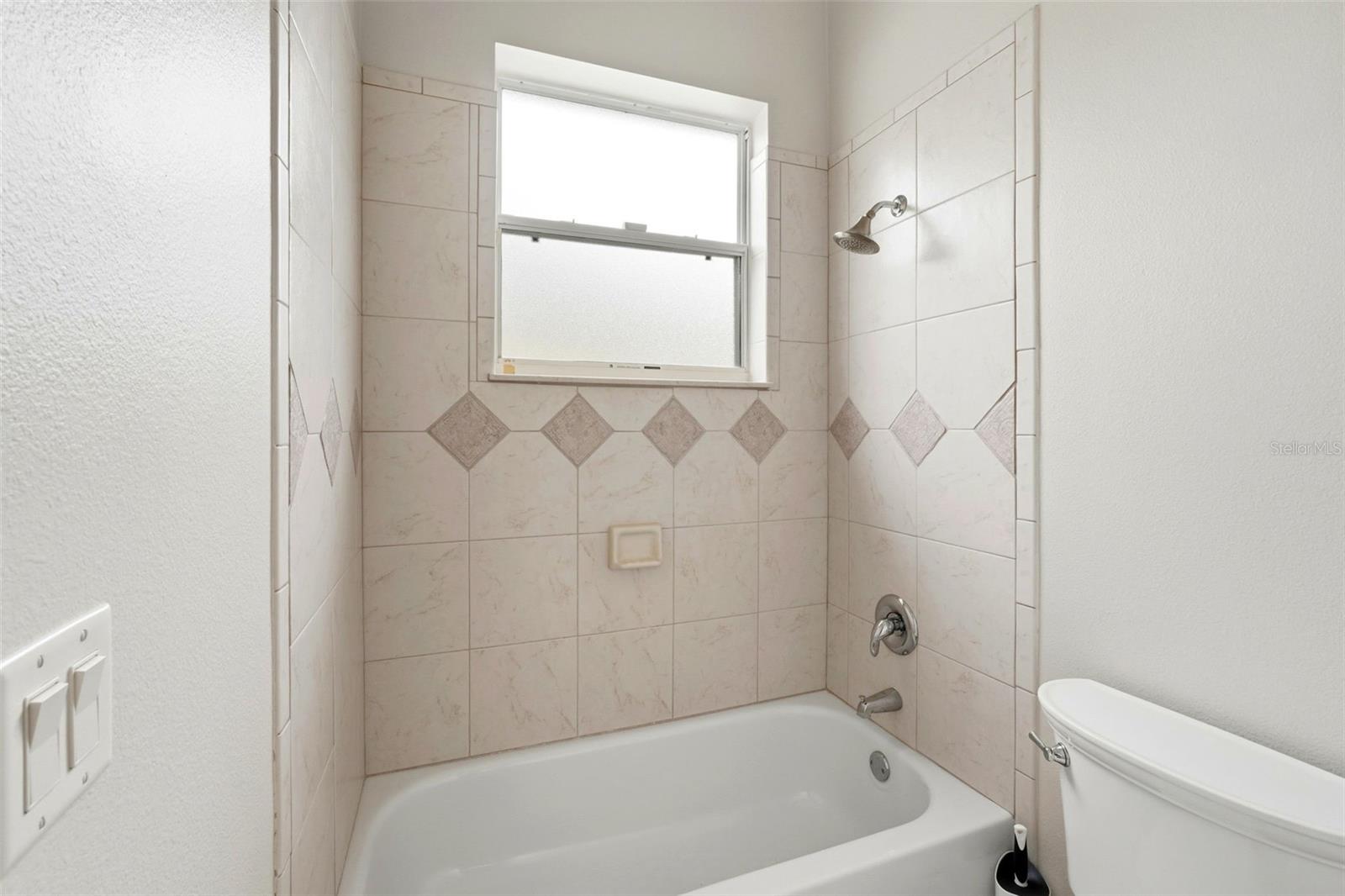 TERRA OAKS - Residential