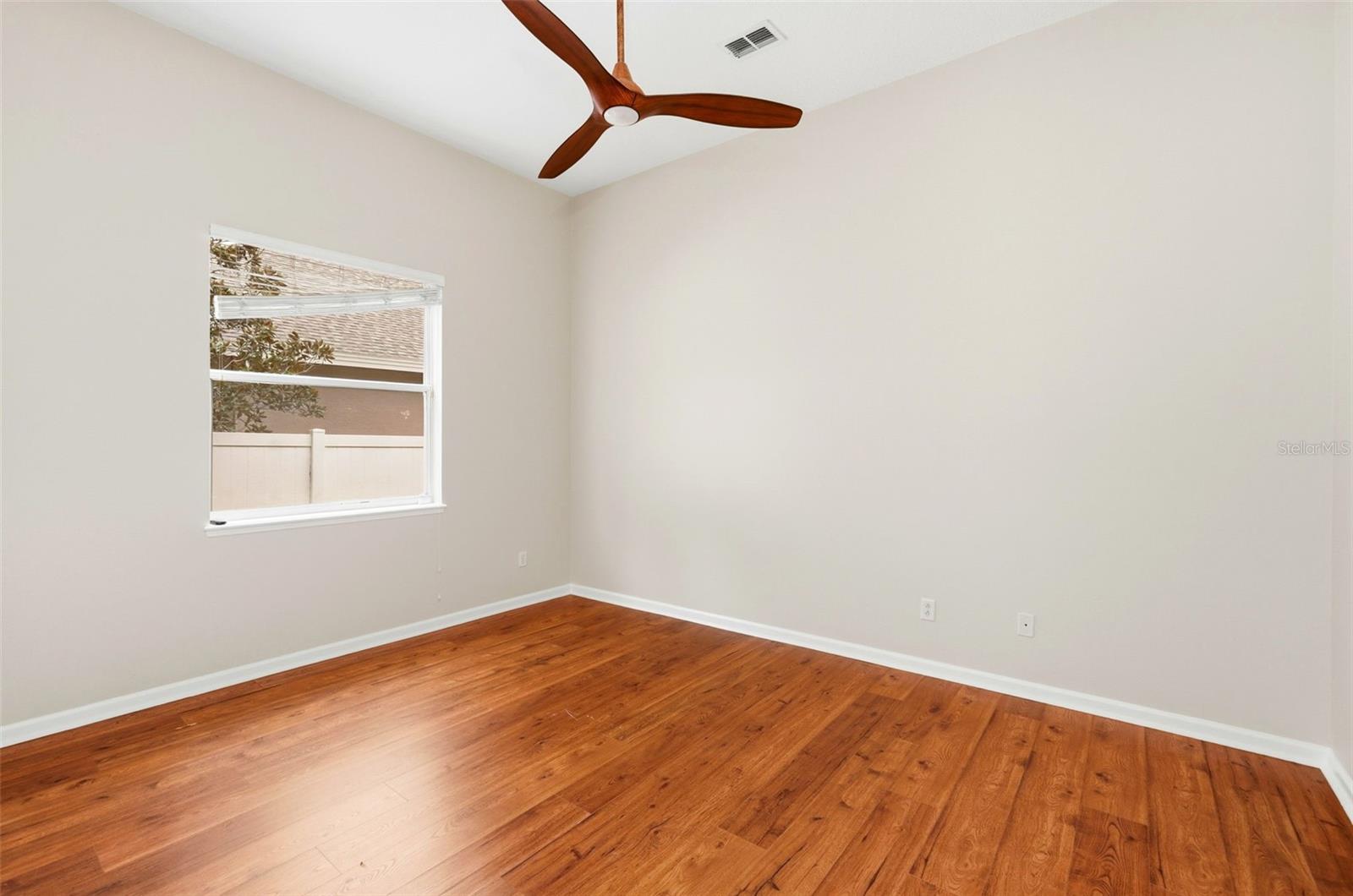 TERRA OAKS - Residential