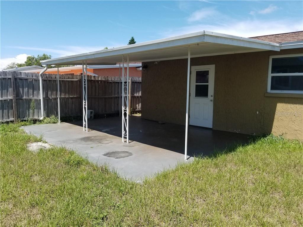 ALOHA GARDENS - Residential Lease