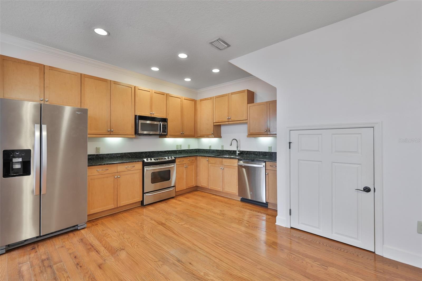 107 S PACKWOOD AVENUE C