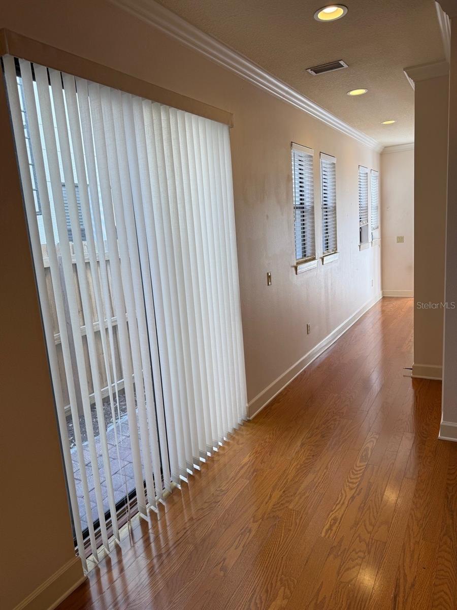 107 S PACKWOOD AVENUE C