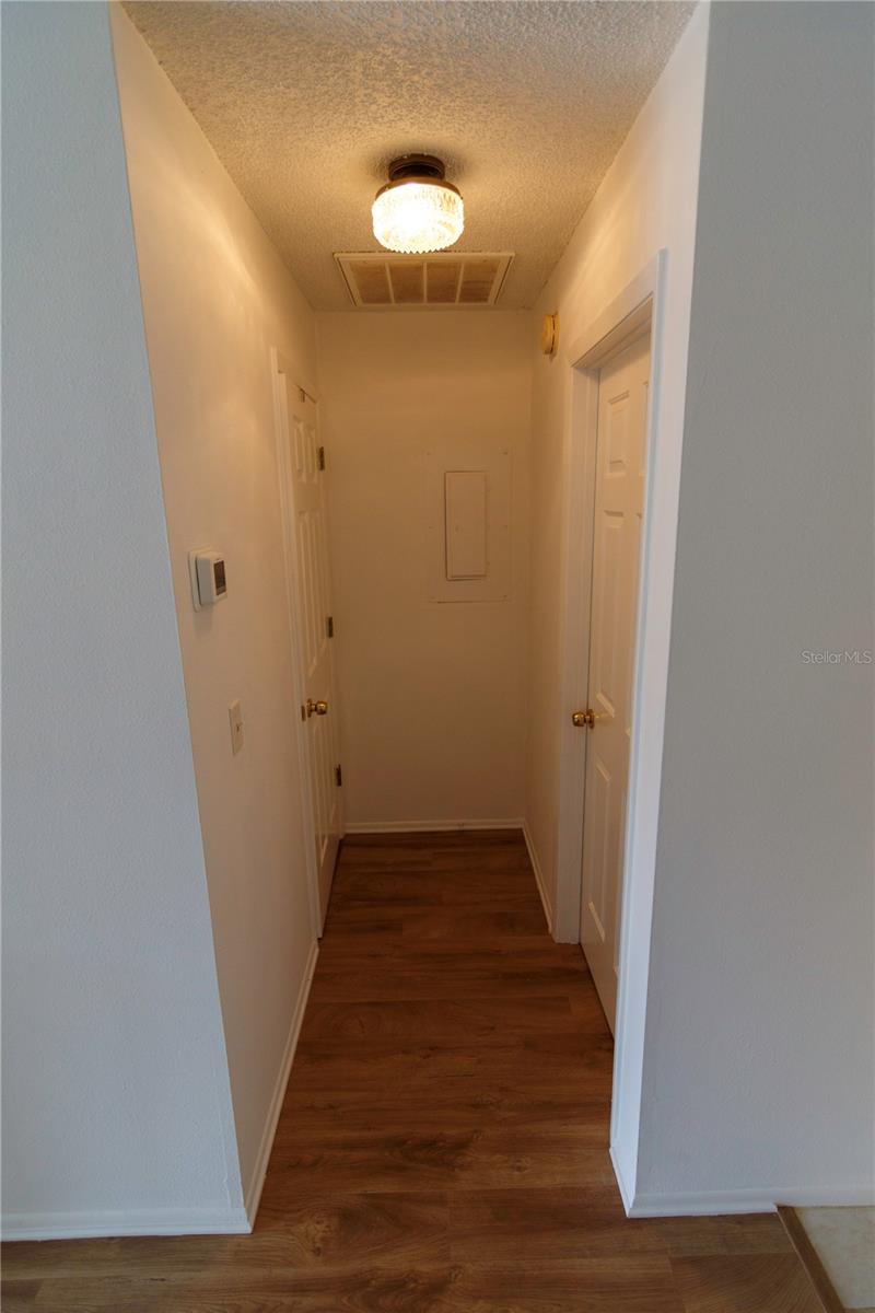 1122 MONTROSE PLACE 1713